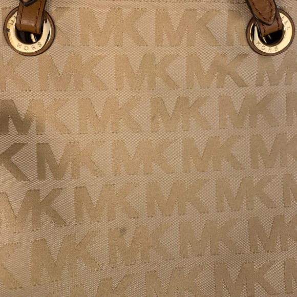 MICHAEL KORS Tote - Picture 7 of 11